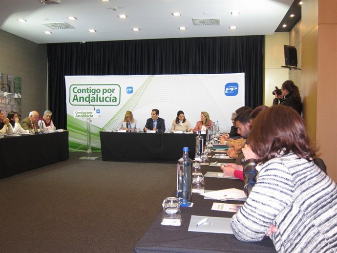 Foro de Educación del PP con Nieto y Alarcón