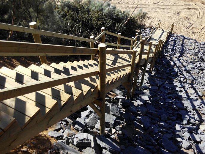 Nueva bajada a la playa en Mazagón . 