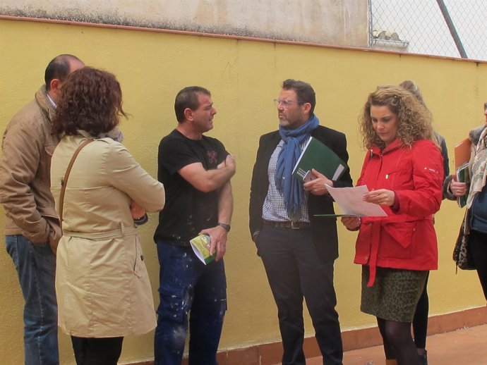 Visita a viviendas de la calle Betanía de Jaén
