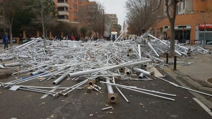 Falla Nou Campanar derrumbada