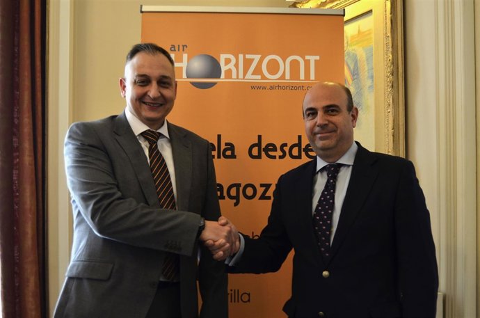La aerolínea aragonea Air Horizont se presenta en Sevilla