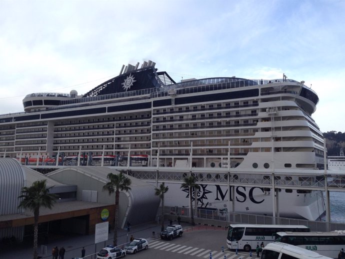 Crucero MSC llega a Barcelona