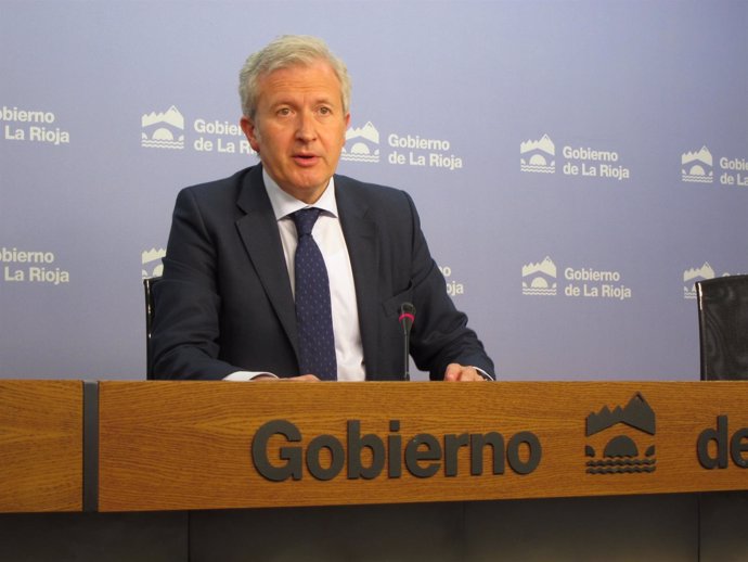 Emilio del Río, portavoz del Gobierno de La Rioja informa Consejo