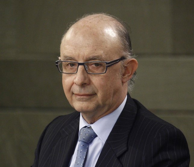 Cristóbal Montoro tras el Consejo de Ministros