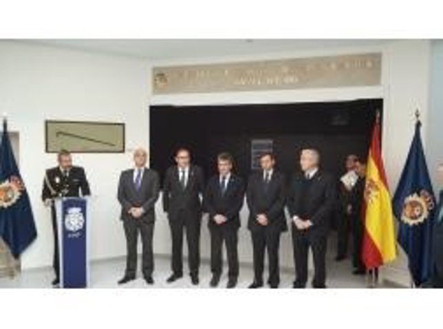 Acto de inauguración del centro