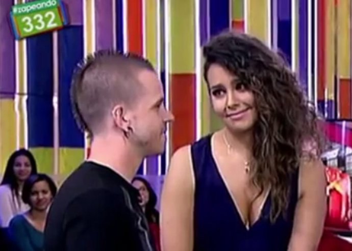 David Muñoz ha sorprendido a su novia en la despedida de Zapeando