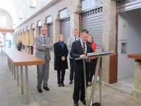 Fomento, Xunta y Ayuntamiento de Santiago erigen la remodelación de la Plaza en ejemplo de los frutos de su colaboración