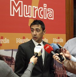 El candidato de UPyD a la Alcaldía de Murcia, Rubén Juan Serna