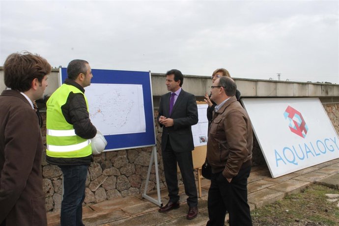 Company visita obras en Costa d'en Blanes