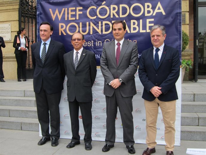 El rector de la UCO, Musa, Nieto y Fuentes ante el Rectorado