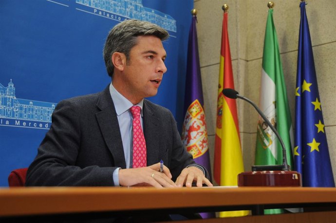 El portavoz del gobierno del PP en la Diputación, Andrés Lorite