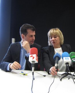 Luis Tudanca y Elena Diego en Salamanca