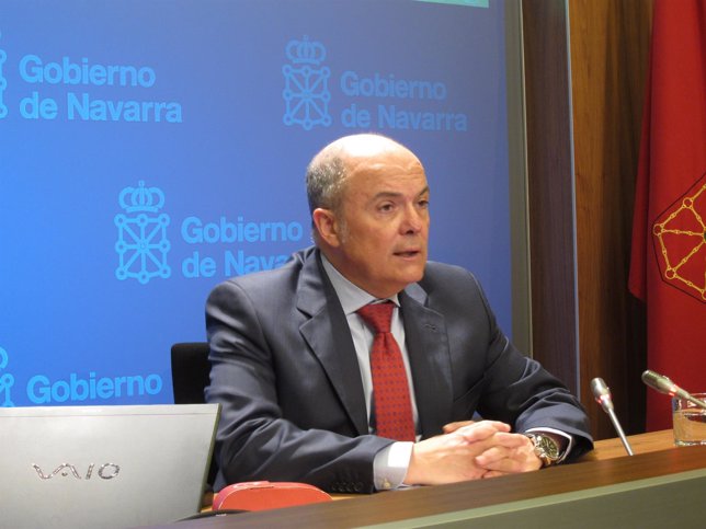 El consejero de Fomento del Gobierno de Navarra, Luis Zarraluqui.