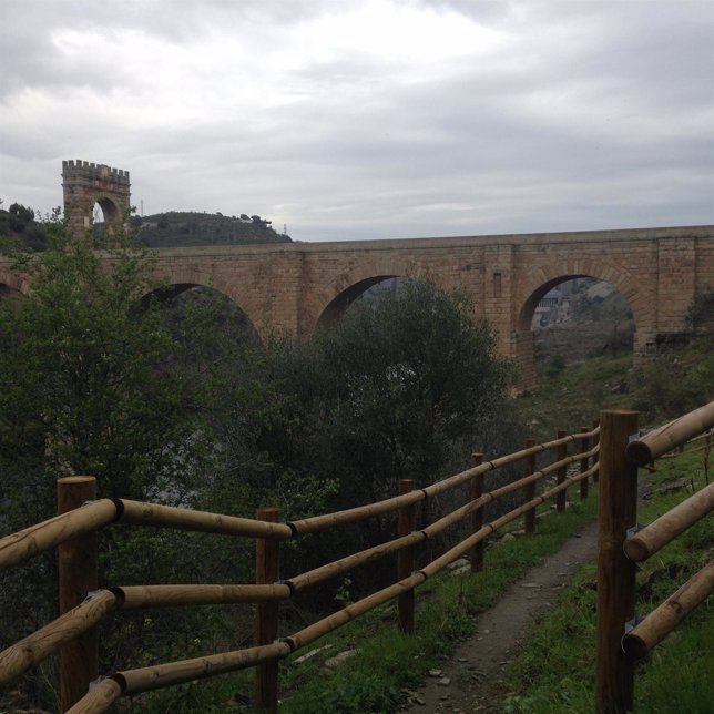 Senda para pasear por el entorno del Puente de Alcántara (Cáceres)