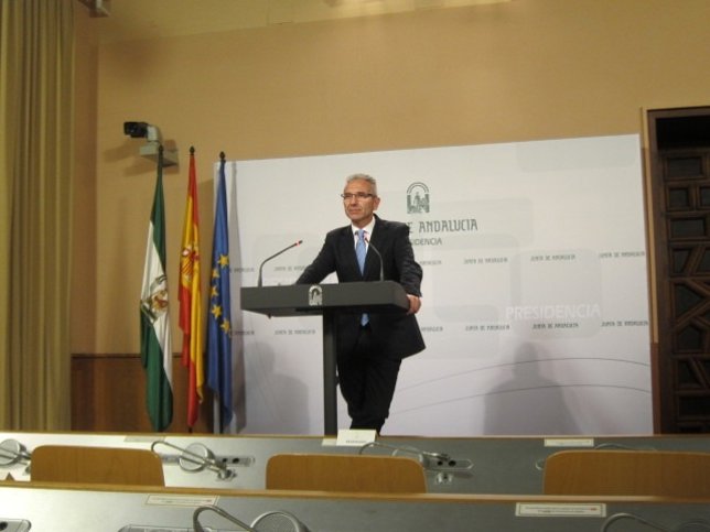 El portavoz del Gobierno de la Junta, Miguel Ángel Vázquez