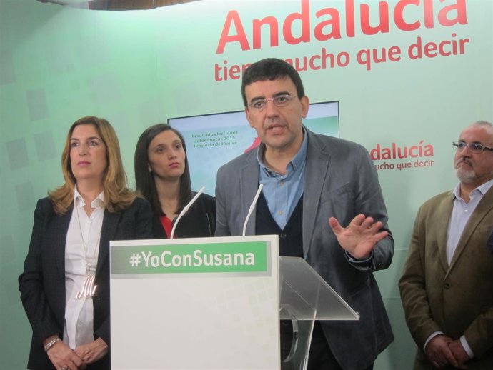 El portavoz del grupo socialista en el Parlamento, Mario Jiménez. 