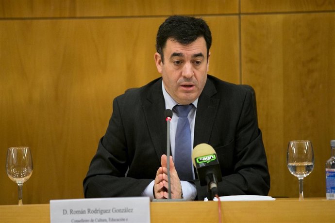 O conselleiro de Cultura, Educación e Ordenación Universitaria, Román Rodríguez,