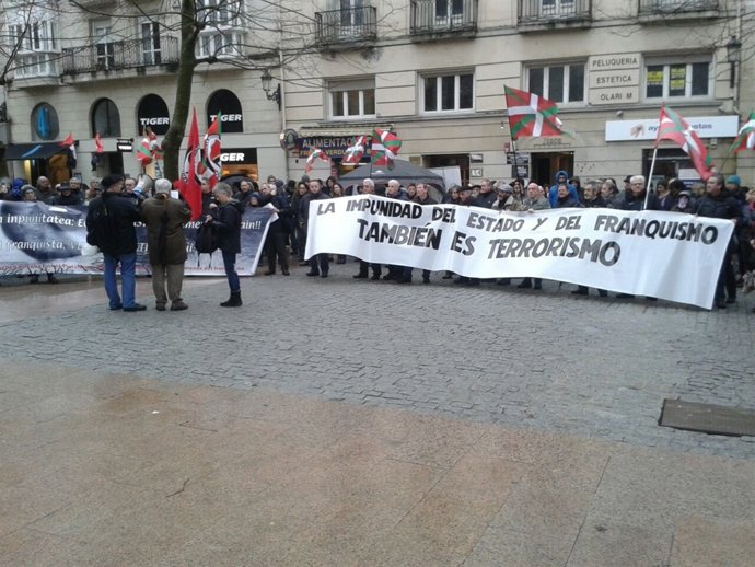 Protesta de víctimas del franquismo
