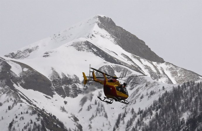 Equipo de salvamento, accidente avión de Germanwings en los Alpes Franceses