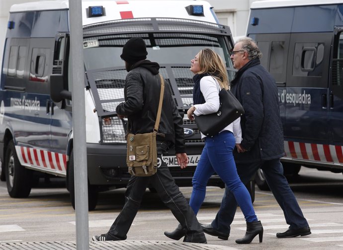 Accidente Germanwings, familiares llegan al aeropuerto de El Prat