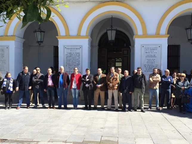 Minuto silencio mérida