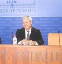 El TSJA cita al exconsejero Vallejo como imputado por el caso ERE