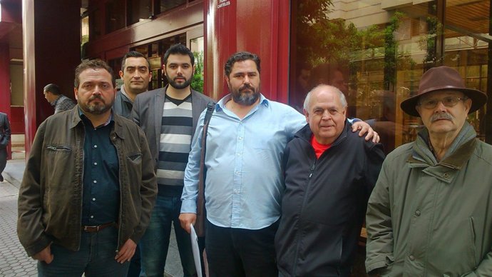 José Luis Cuencia, en el centro de la imagen.