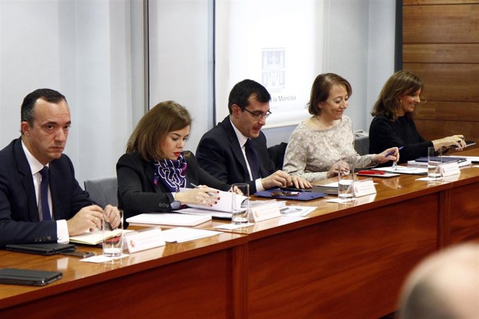 Santamaría preside el gabinete de crisis este jueves