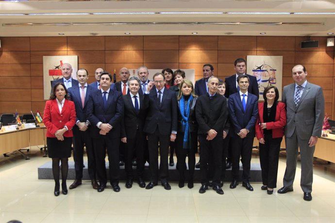 Alfonso Alonso preside la reunión del Consejo Interterritorial de Salud