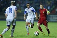 Iniesta: "No hay ningún incoveniente en jugar con Isco"