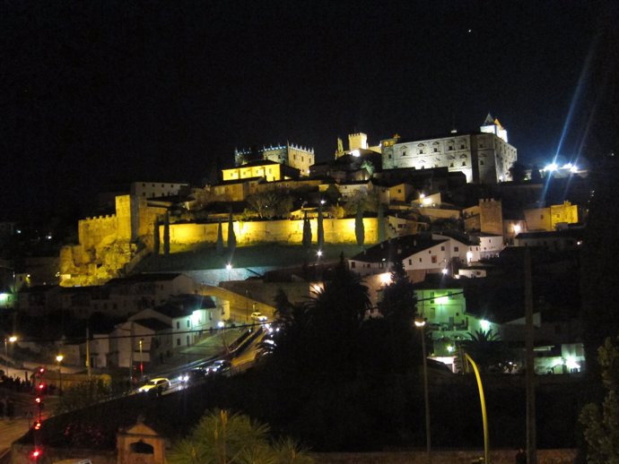 La ciudad histórica de Cáceres estrenará en mayo nueva iluminación