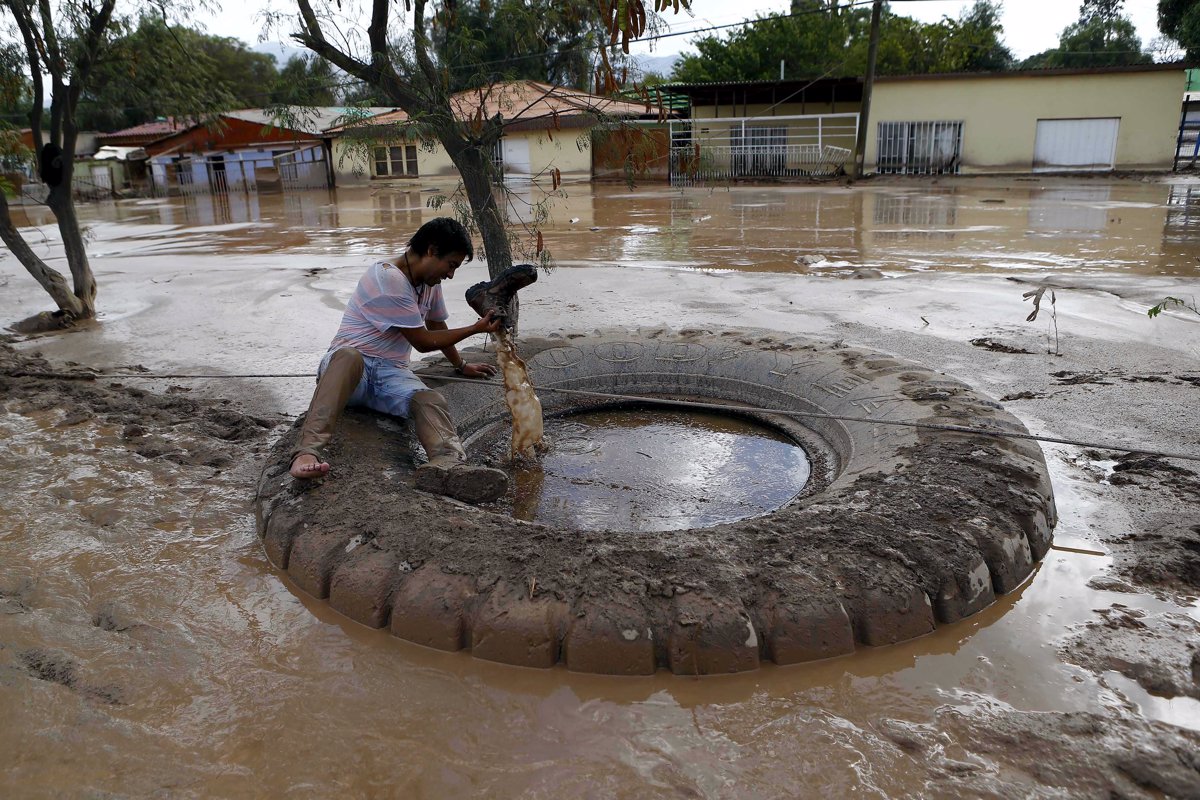 Las imágenes de la peor inundación en Chile en ocho décadas