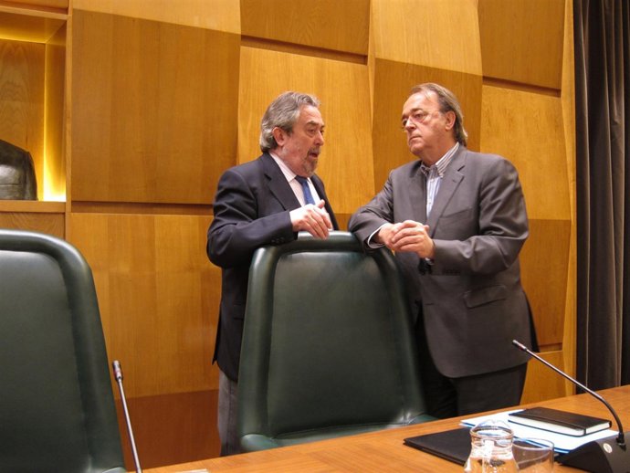 Juan Aberto Belloch y Carlos Pérez Anadón