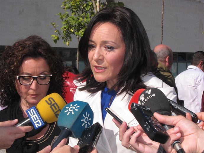 Rafaela Crespín con Isabel Baena