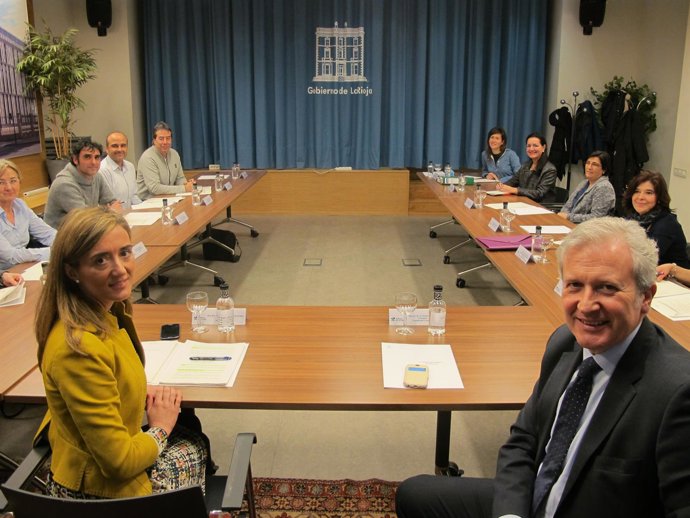 Del Río creación Mesa Jóvenes