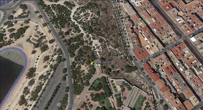 Punto exacto del Mont Tossal donde se instalará la torre de telecomunicaciones