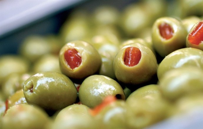 Relleno de pasta de pimiento para aceitunas patentado por Agro Sevilla