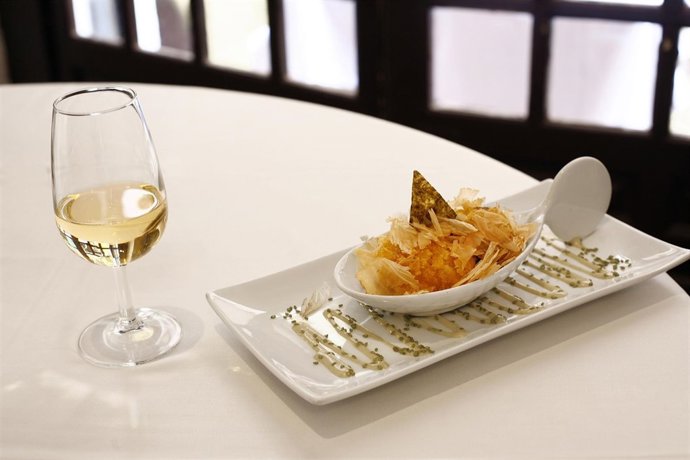 Cita en Sevilla para celebrar el 50 aniversario de la D.O. Manzanilla