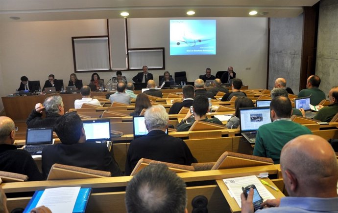 La UVigo trabaja por el grado aeroespacial.