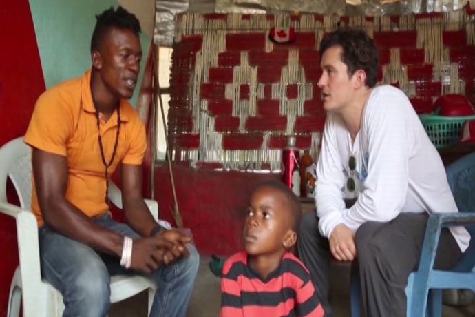 Orlando Bloom visita Liberia como embajador de Unicef