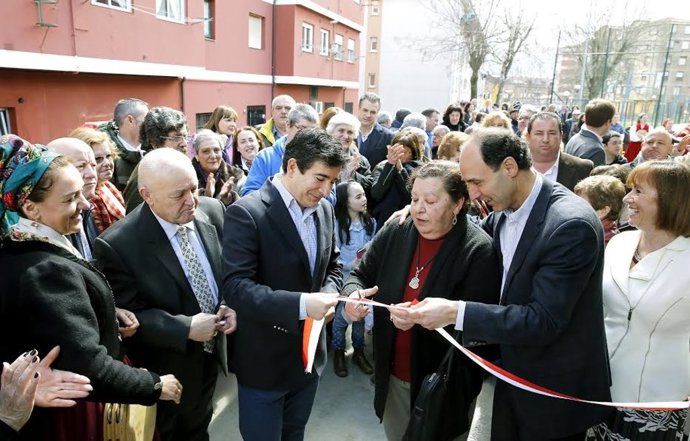 Inauguración del centro cívico de Boo de Guarnizo
