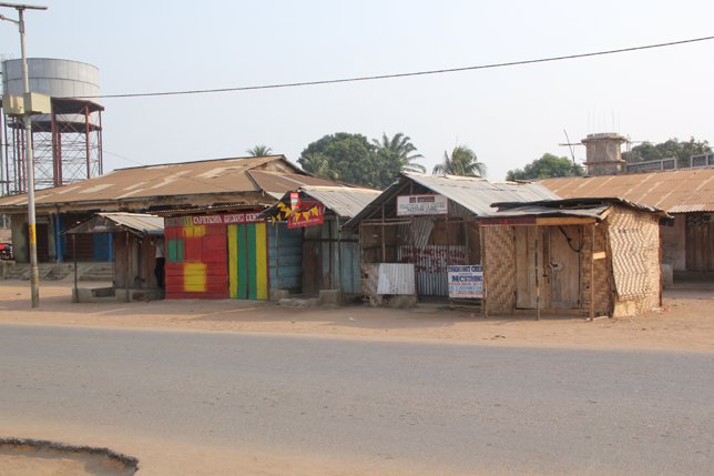 Toque de queda en Sierra Leona