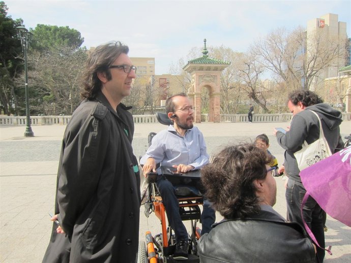 El secretario general de Podemos-Aragón, Pablo Echenique.