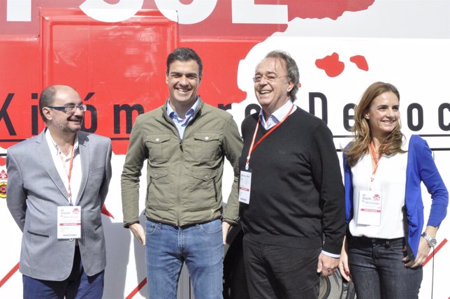 Javier Lambán, Pedro Sánchez, Carlos Pérez Anadón y Susana Sumelzo.