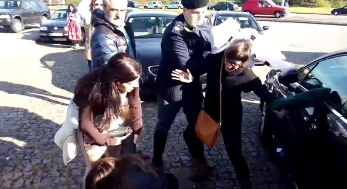 Edilas del BNG retenidas por la policía portuguesa