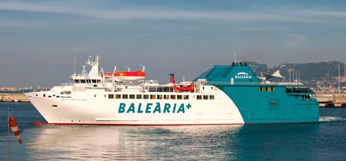 Ferry de Baleària.