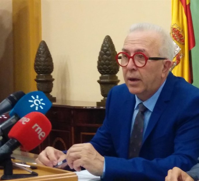 El consejero de economía innovación y empleo andalucia josé sánchez maldonado 