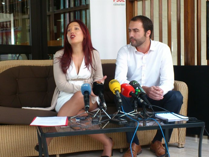 Patricia Hernández y Gabriel Corujo