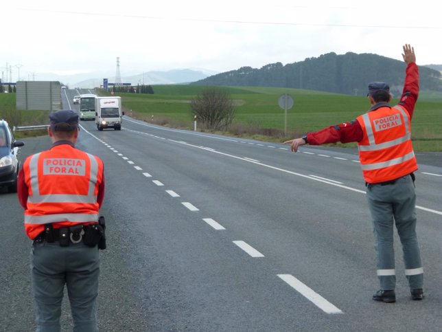 Policía Foral.