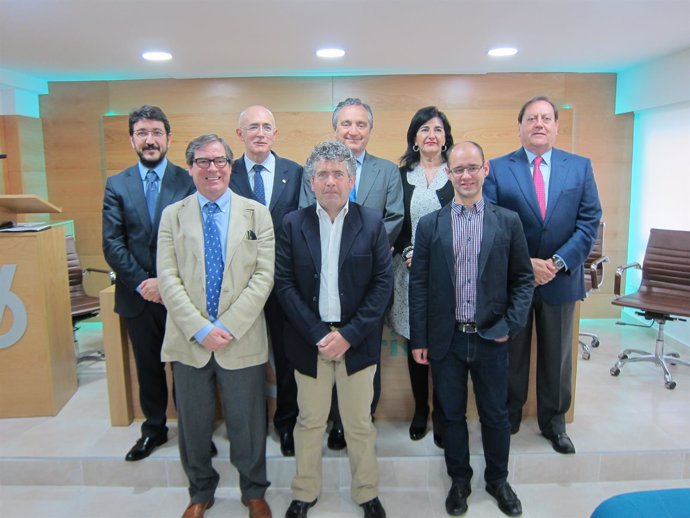 Presidentes de ocho colegios profesionales sanitarios de Cáceres